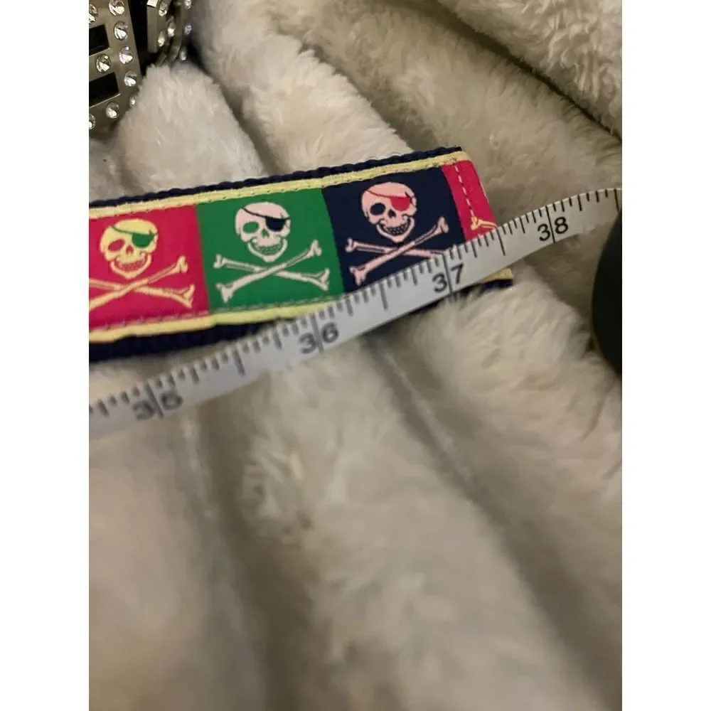 Douglas paquette RI skull/pirate crossbones flip novelty belt small